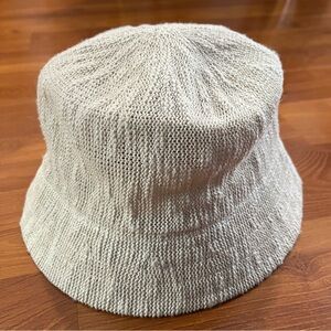 Cream Knit Bucket Hat